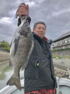 今日の筏釣りと船アジ釣り